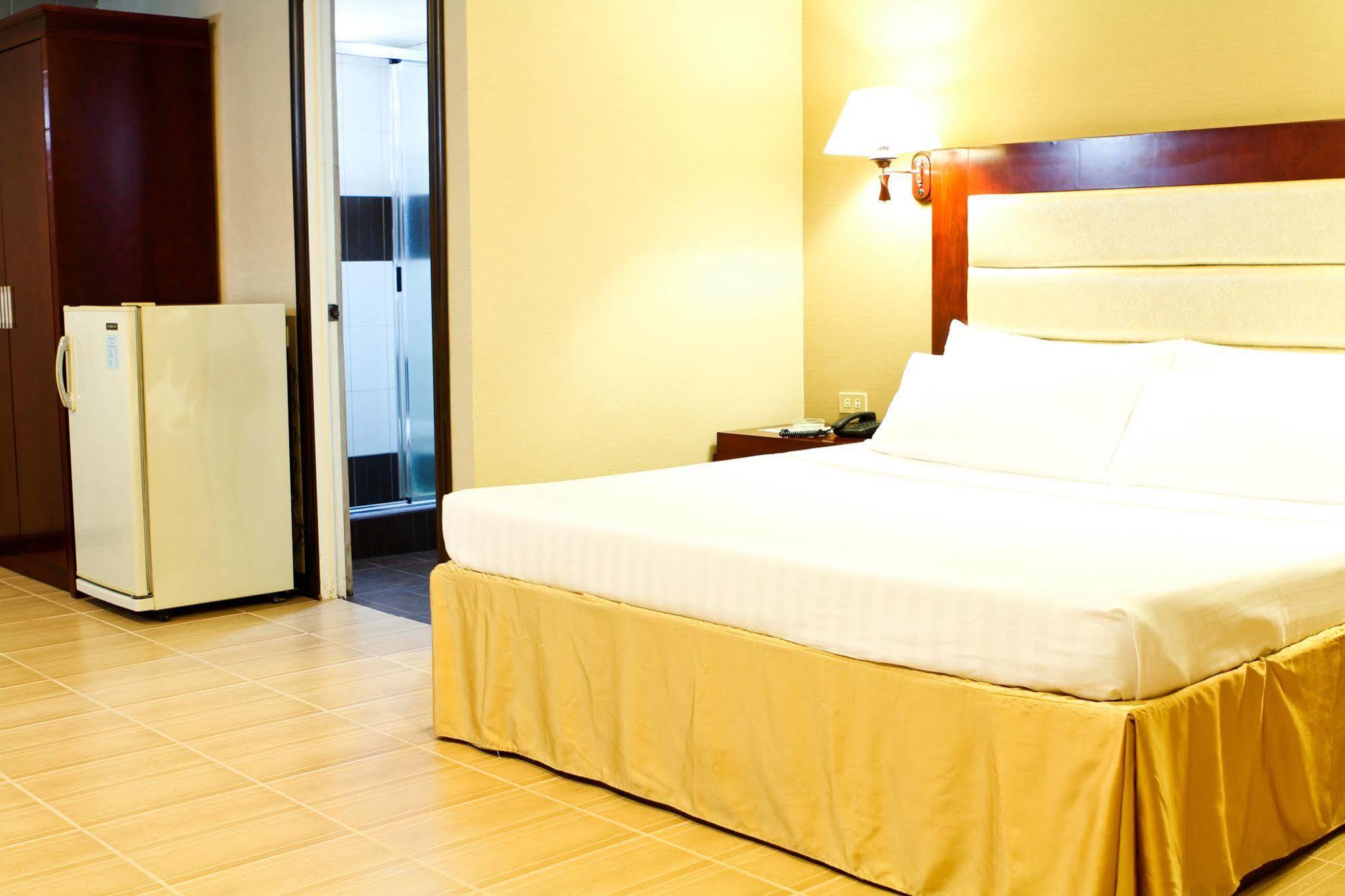 Star Plaza Hotel Dagupan City